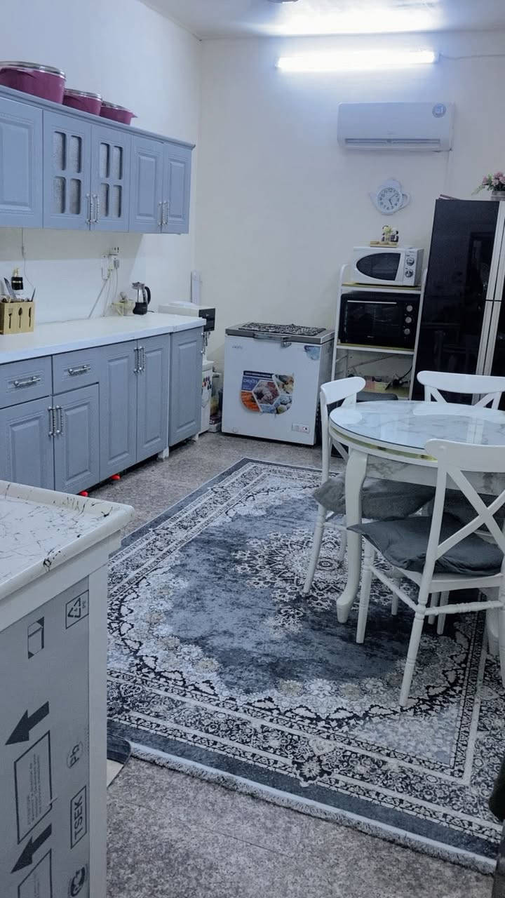 دار للبيع مساحه ٦٢ ونص. واجه ٣ نزال ٢٠
مكان زعفرانيه  خلف مركز شباب دور الشهداء  

البيت طابقين  وطابق ثالث  غرفه سندويش وبيتونه 

 للاستفسار اتصال عل. رقم صاحب الدار ***********
