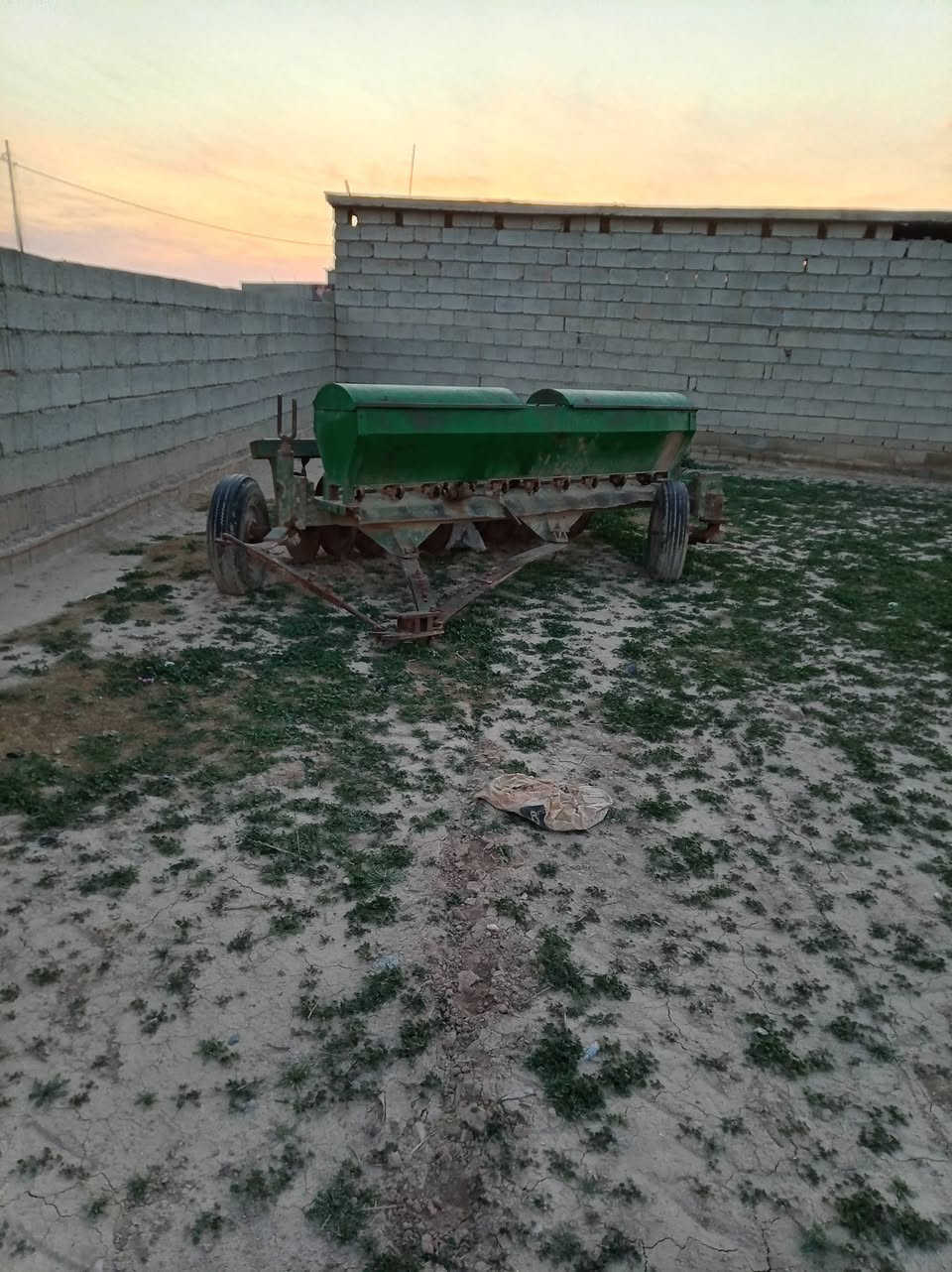 السلام عليكم
دسك 10 للبيع للاستفسار أكثر ***********
