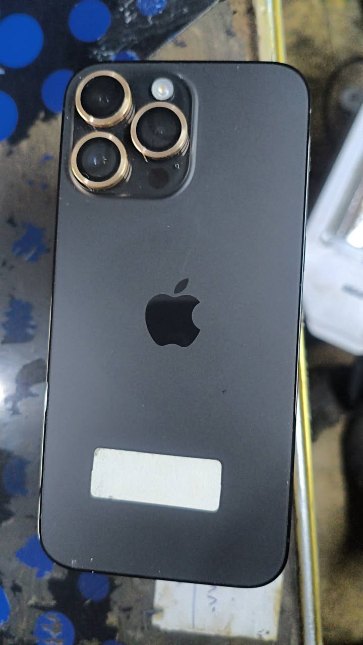 رقم: ***********.. تفاصيل عل واتساب 
ايفون 14برو ماكس. الذاكره 128.تك سم. البطارية 🔋81.مكاني قوسيات. ادفع سعر
