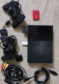 بلاي 2 سليم • نظيف شغال • بدون رام الأحمر