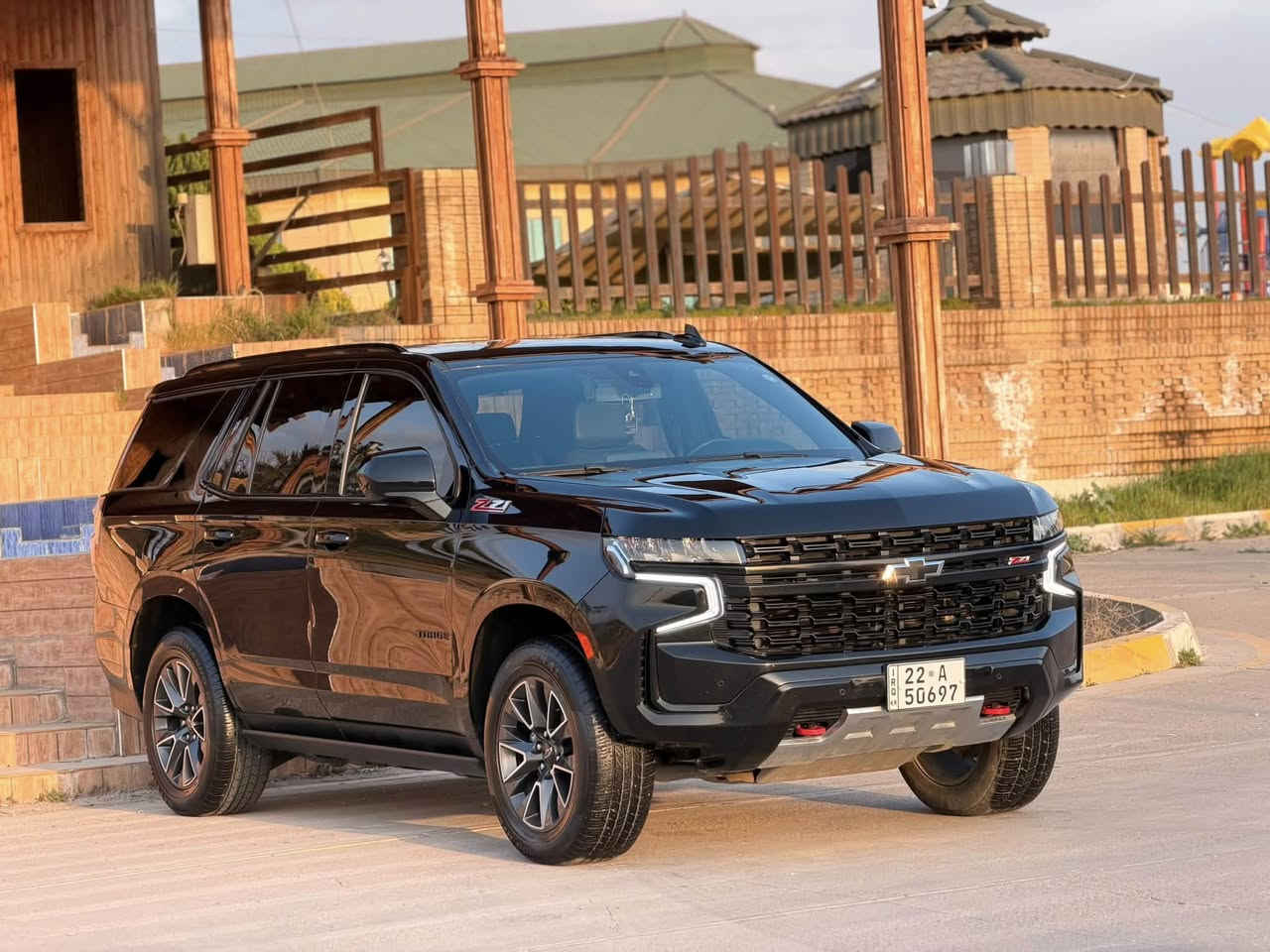 للبيع تاهو 2022 Z71
مواصفات/بصمه/شاشه/تشغيل بعد/جنطه كهرباء
دوسات كهرباء/دشبول الكتروني
جام مضلل بسنويه 
بدون صبغ بدون بارد سونار داخل منشور
السياره جاهزه بدون مصروف
محرك كير شرط بدون فتح وصوت
ماشي/70 الف
مكان كركوك/منطقه تسعين
السعر/445
***********
