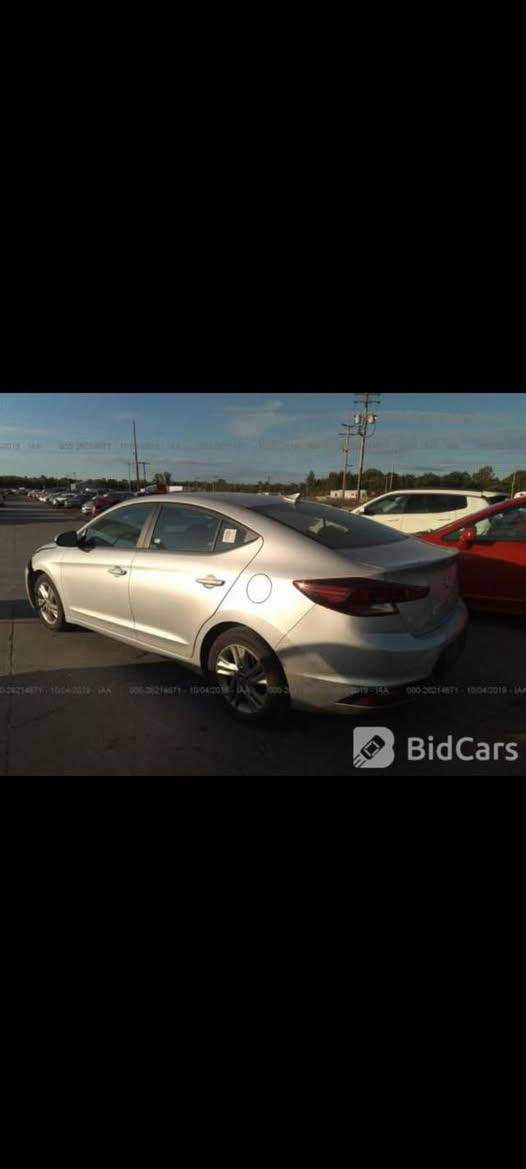 السلام عليكم

هيونداي النترا 2019 وارد أمريكي

فول مواصفات ما عدا الفتحة و بصمه

مواصفات السيارة: نص فول 

* رادار جانبي

تحكمات سترن جهتي

* شاشة وكامرة دوره

شاشه عطلات

*قياده اليه
* ممشى  93 ألف ميل

سياره ما بي حدث سياره كلين تايتل فقط بارد 
بجاملغ الخلفي 
صور حادث مرفوقات بلمنشور 

السيارة باسمي شرط التحويل.

الموقع: حله مركز مدينه

للاستفسار الاتصال : ‭***********
***********
