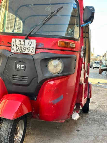 السلام عليكم تكتك للبيع 2018رقم وسنويه تكتك نضيفه مال جناي مكينه مال عشرين السعر 3800وبيهه مجال مكاني الشعب الشراي يتصل ***********
