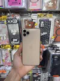 ايفون ١١ برو ماكس • ٢٥٦ • بطارية ١٠٠