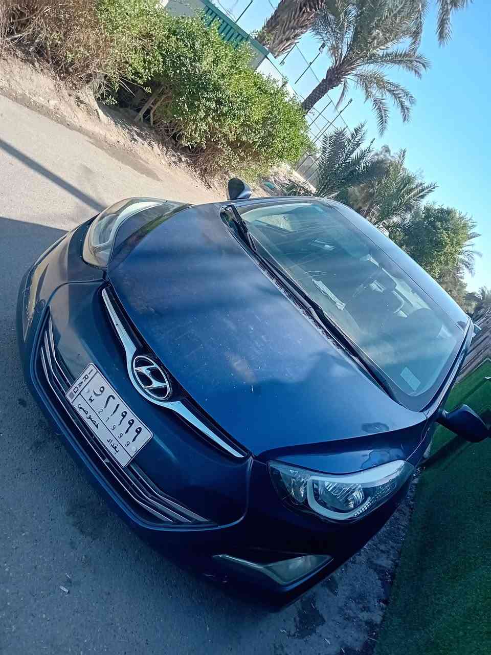 سلام عليكم 
هونداي النترا امريكي  2015 ليبل واحد 
حادثها جاملغ وبنيد ومصبوغات 
رقم مميز
مابيها حادث قوي 
مكينه 1800 دوش 
كير At المرغوب 
ماشيه 145 
عليها ادامه كامله منظومه بانزين باتري جديد 
داخل لونين 
عارضها 115 
مكاني بغداد الجوادين  رقمي ***********
