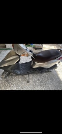 دراجه بريز الدراجه حلوه ونضيفه ما متعبه بس اروح بيه للشغل وارجع نضافه ...