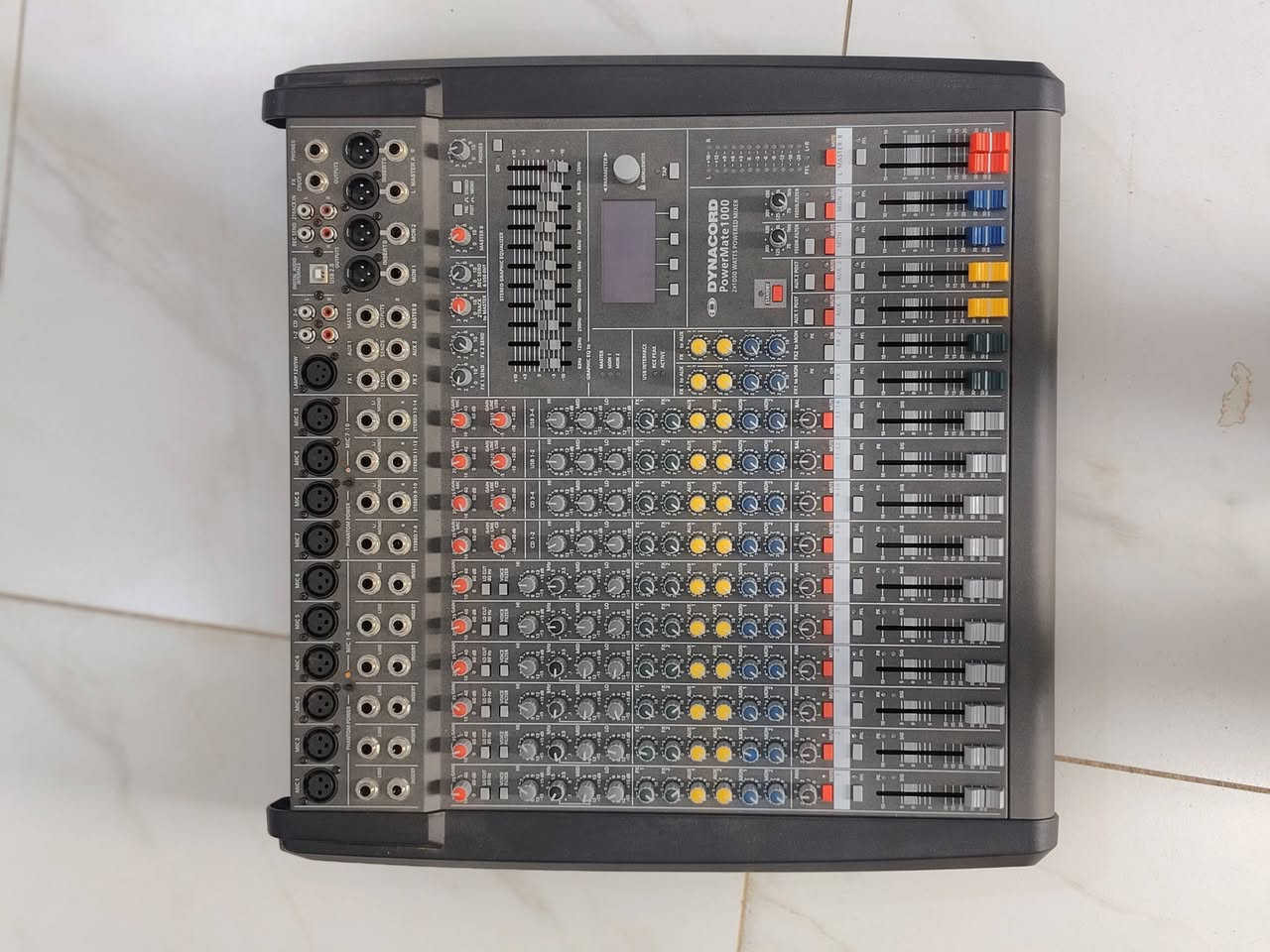 سلام عليكم
جهاز داينكورد 1000 امتياز شرط 
مستخدم 3 مجالس بعده كارتون 
مستعجل علي كلش
السعر 600 
ناصريه قضاء الفجر ***********
