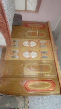 غرفه للبيع كنتور ابو 6جربايه او ميز امرايه فقط 07871854033 مكلف بنشر ا...