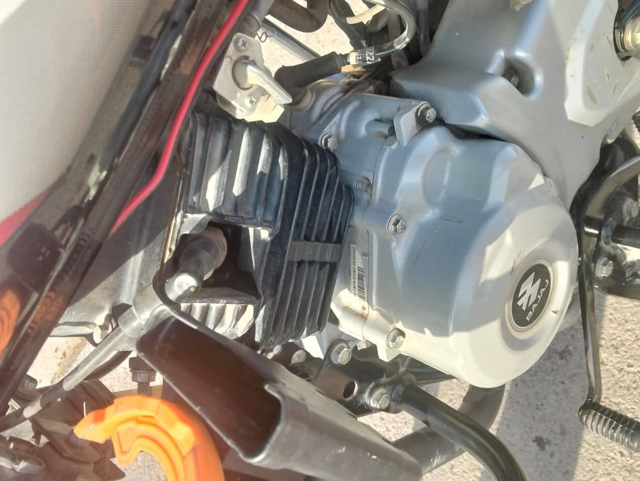 دراجه بوكسر للبيع موديل 24شهر 11 رقم وسنويه السعر  2250 وبيها مجال بوكاني بغداد تحويل ثاني كفاله عامه /***********يوم***********
