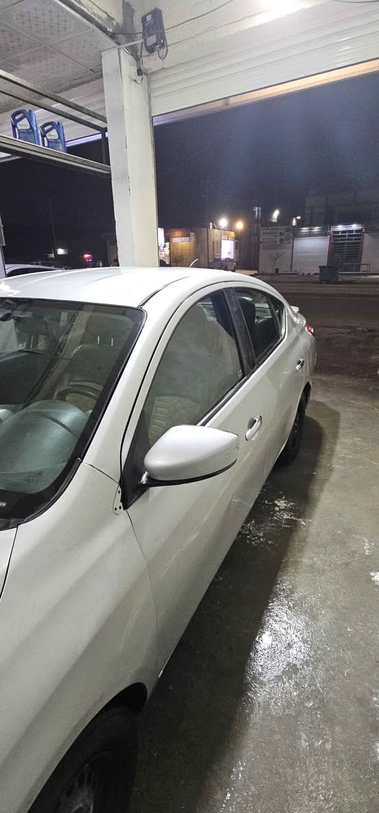 نيسان فريسا 2015 
رقم ذي قار حره تحويل مباشر 
حادث السيارة من امريكا جاملغ وبنيد
كير مكينه كفاله
البصرة ابي الخصيب 
***********
السعر 83 وبيه مجال البصرة, العراق
