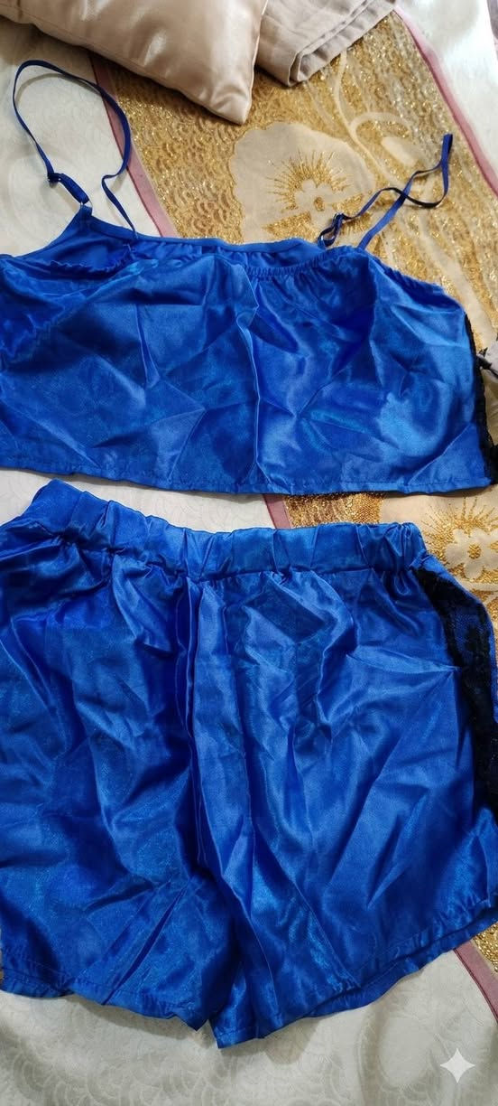 كارتون ملابس شي ان ولانجري واطفال بات بات قطعتين كارتون بي 84 قطعه سعر قطعه ع الفين للحجز والاستفسار خاص اخر شلعه هاي لحكوو


**إذا كنت صاحب هذا الإعلان وتريد حذفه لأي سبب، رجاءا أرسل رسالة إلى الدعم الفني**