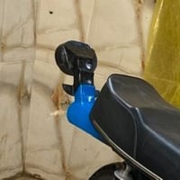 ناصرية تقاطع الثورة • ٢٥ قفل • قفل سيارة