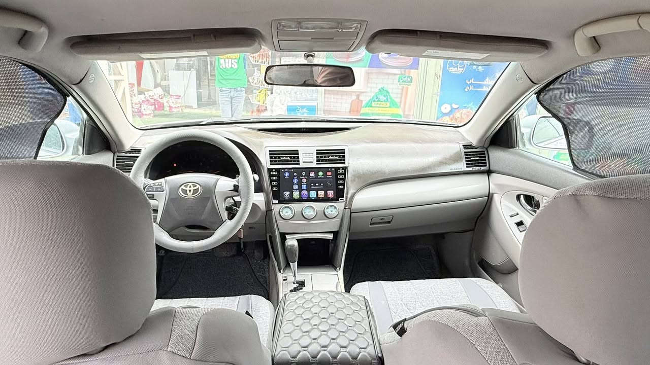 كامري ٢٠٠٩ رقم بغداد بسمي
سنويه ٢٨
رقم انكليزي الجديد
كير ومكينه وحداديه
تبريد مجموعه كامله قبل اسبوع بدلت الها جديده ماشيه ١٤٠ 
موصفات فول عدا الفتحه 
مصبوغه احزام اثر جراد 
قبل اسبوع طلعتها بعدها ما مبولشه سياره 
سياره جديده وبلخير عل ياخذها مكانها بابل ورديه خارج  سعرها ٩٧ وبيها مجال بسيط غير متواجد بلفيس اتصال ***********
