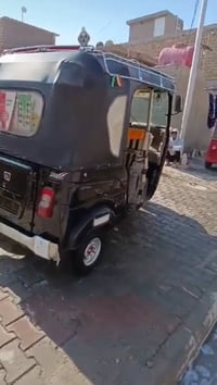تكتك موديل 22 كفاله عامه اني مكلف بل نشر الولد مستعجل عده  عمليه  هاذه...