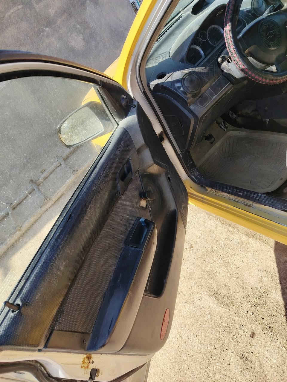 سلام عليكم افيو موديل 2007
كير عادي رقم مثنى ألماني
مصفره هيئه وغرامات
مداور شوكت متريد
محرك شرط فقط تريد تبديل الابطاله
بيها الخامس يفلت مرات ومرات مابي شي
سياره مكفوله من الكص والعيب الشرعي
سعرها ٣٢ وبيها مجال مكاني سماوه قضاء الرميثه
الي يريدها يتصل على هذا الرقم ***********
