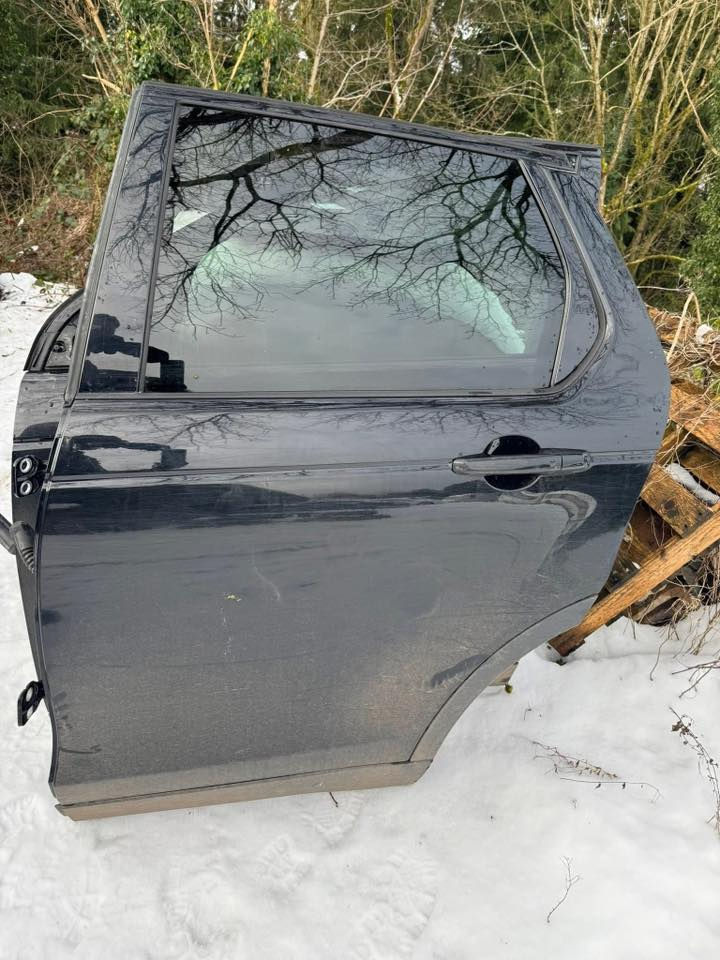 Check out pictures please 🙏 if the part you’re looking for is not listed please message me directly. 

Beware of fake profiles using my photos.  Stay blessed


**إذا كنت صاحب هذا الإعلان وتريد حذفه لأي سبب، رجاءا أرسل رسالة إلى الدعم الفني**