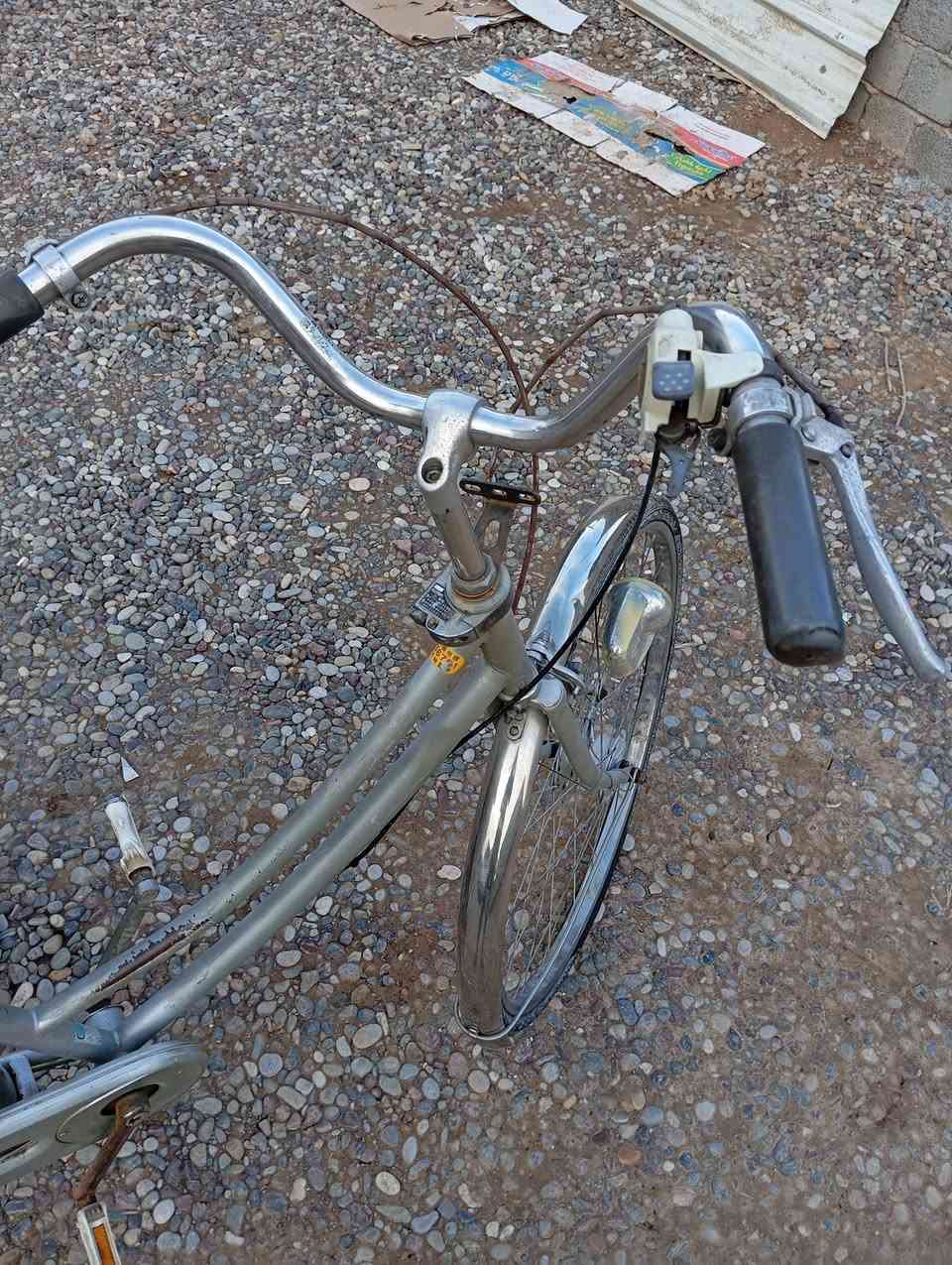 بايسكل حجم 26 للبيع ***********
