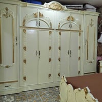 غرفة نوم • للبيع