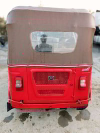 تكتك حمره ٢٢ مرقمه وكامله كبل للشارع مكاني الشعله ٠٧٧٢٣٩٧٨٨٠٥