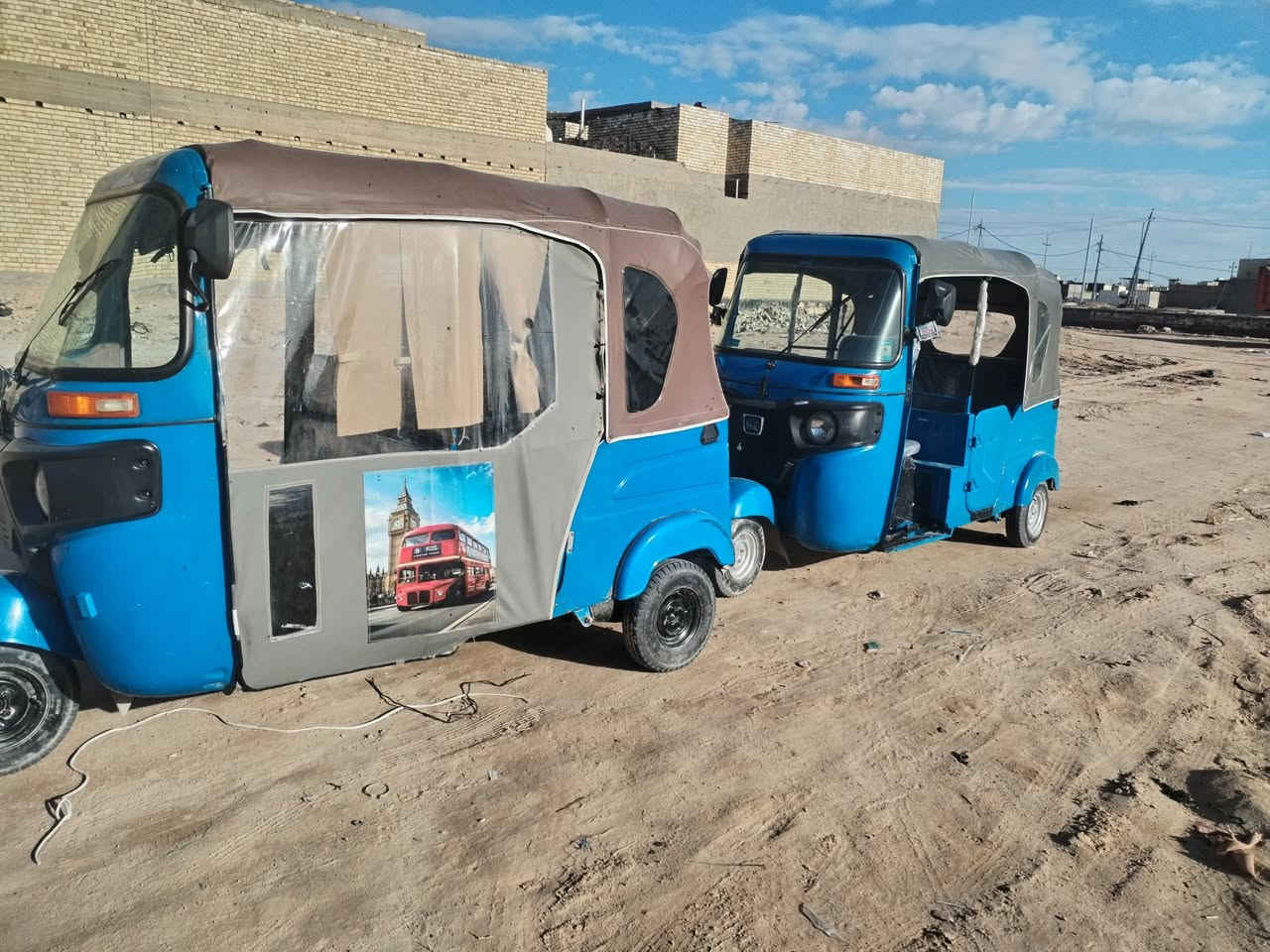 سلام عليكم اعيد النشر بسبب الوعود الكاذبه تكاتك ثنين للبيع موديل 21 مجفتات رقم وسنويه وحده كربلاء وحده نجف وحده بيها طربه بصفحه ومرجعينها نفسها وحده بيها طخه قليله تكاتك حلوات ونضيفات مكاني حيدريه خان النص خاص ماجوب السعر الوحده 7000 وبيهن مجال للشراي رقمي *********** / ***********
