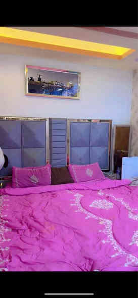 جربايه تركي قوي موهذا العادي وياها كومدياته ومرايته العموديه٢٢٥ بي   مجال  قليل البصره التنومه  حتى فيبرته وياها جبناها من نجار قويه ‭***********‬
مفتوحه وكامله مو مـᘓɹ̇ ذن غرف عاديه ماخذينه ب٣ ونص البصرة, العراق
