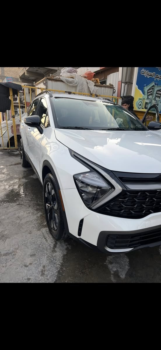 كيا سبورتج 2023
سياره جديده ماشيه 30 الف 
كير محرك حداديه صدر كله عل وكاله جديد
سبيرها بعده منازل 
*بصمة 
*كشنات جلد
*شاشه كبيره 
*تحكم ستيرن 
*اوتو هولد 
*مثبت سرعه +قيادة ذاتيه 
صور الحادث موضح +سونار للسياره 
السياره وارد كندي 
سعر 185 وبيها مجال 
مكاني البلديات ***********
