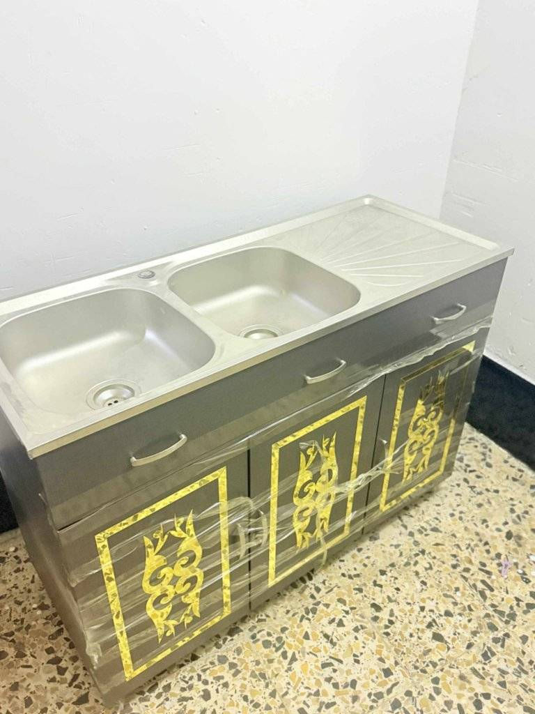 السلام عليكم سعر 250النعوان حله


**إذا كنت صاحب هذا الإعلان وتريد حذفه لأي سبب، رجاءا أرسل رسالة إلى الدعم الفني**