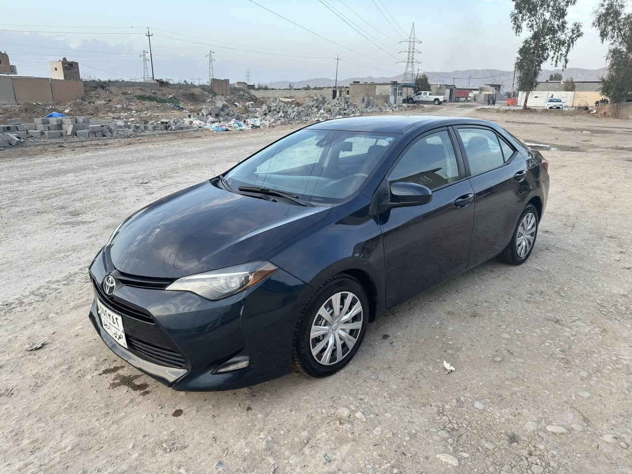 السلام عليكم
للبيع او للمراوس بسياره نيسان سني هندي رقم شمالي 
تويوتا كورلا 2017 LE لونه كحلي 
رقم اربيل وبأسمي شخصياً 
شرط التحويل
محركه 1800 والكير والمحرك مكفولات 
تبريد تدفئه كله شغال
السياره وارد امريكي حادثه جاملغ امامي ومبدل بدون دواخل وبدون ايرباك وبيه اهنا بالعراق صبغ بالدوسه شي قليل وبيه 3 مكانات تعديل بارد فقط وصور الحادث مرفقه بالمنشور
ايرباكاته كله مكفوله وسليمه
مواصفات السياره Le المعروفه 
بيه رادار امامي شاشه وكامره بلادي كشن جك مثبت سرعه وتنبيه خروج عن المسار تحكمات ستيرن جام auto ولايتاته زينون ولايتاته auto لد نهاري ويل حجم 16 تحكم مري كهرباء وغيره 
السياره جاهزه وبدون مصرف
سعره 127 وبيه مجال بسيط
مكاني بغداد الدوره 
***********
