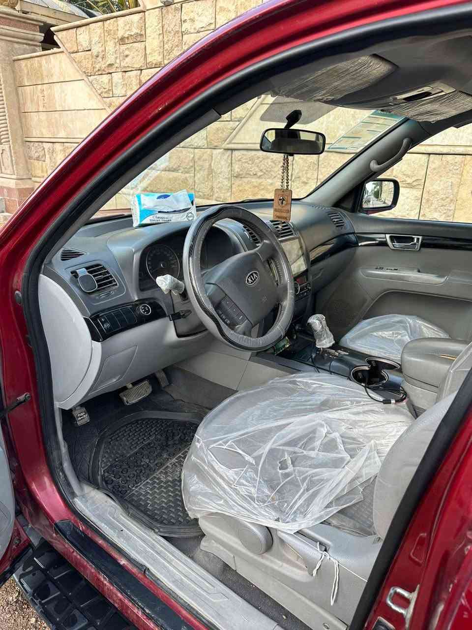 السلام عليكم مهافي وارد أمريكي رقم نينوى إنكليزي مشروع وطني بي محافظة تتحول بسمي بيه ثلاث قطع صبغ بدون دواخل محىرك ممفتوح كير جيد صدر جيد السياره فتحه سقف تحكم استيرن نص فول موديل 2009 ثماره بيه جراد السياره حلوه ومناسبة حيل ماكو هيج أسعار جوه سوك اسعر 90 وبيه مجل إخوان إني مكلف بنشر اتصال على صاحب السياره *********** والكورك بي واتساب  *********** المكان الفلوجه قرب كافتريا
