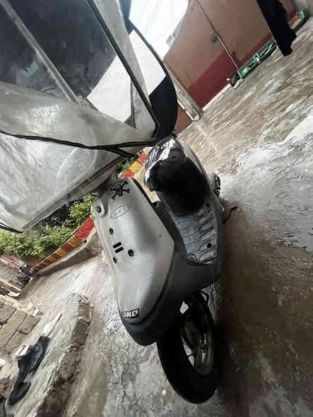 ماطور بزون  للبيع مكينه مامفتوحه نضيف سعر 290 وبي مجال للشراي  ***********
