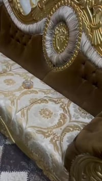 كنبة • للبيع • تواصل خاص