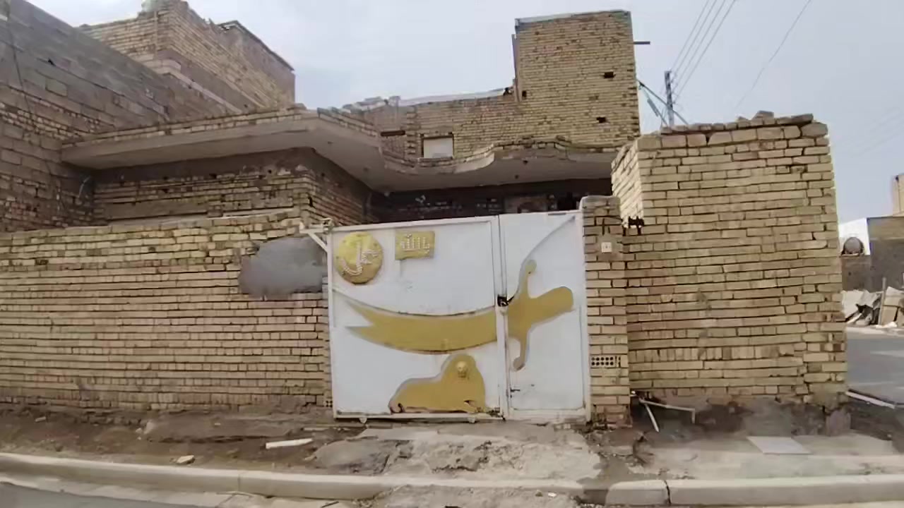 يوجد بيت للبيع المساحه 200متر
ركن استقبال +مطبخ +صاله +غرفتين نوم +حمام داخلي +مناور عدد 2+صاله مفتوحه ب لقاط الثانيه بناء البيت طابوك بيت نضيف  التواصل او الاستفسار اتصل  على الرقم ***********او عن طريق الوات ساب
