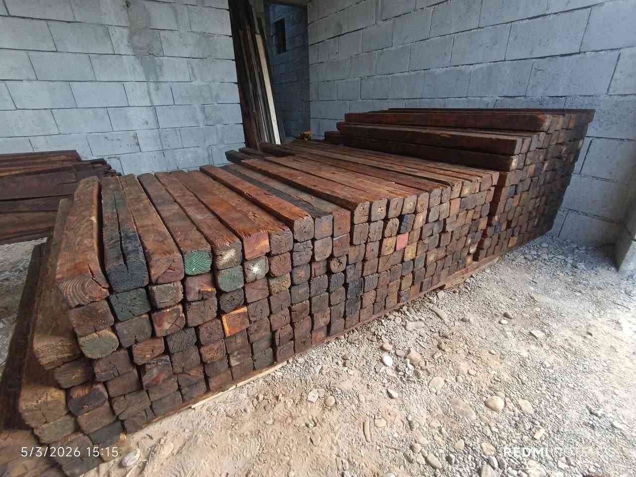 4مكعب لوح 4مترعدد410
1مكعب لوح 3متر عدد133
نصف مكعب سير 3متر عدد34
نصف مكعب لوح مترين عدد100
1مكعب سير متر ونصف عدد120
1مكعب سير مترين عدد90
نصف مكعب بقارات 7.7عدد90

1.5مكعب بقارات 2.4
1مكعب بقارات 2.4طول ,متر ونصف

100لوح متر 
100بقارة 80سم

عدد 11مكعب ونصف ...
***********
ديالى .خانقين...
