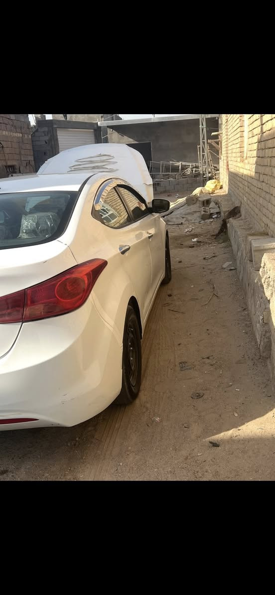 سلام عليكم الانترا ١٣ أمريكي حادثه جاملق وبنيد بدون دواخل مكينه قبل ٤ اشهر شديته خير من الله لا تنقيص ولا تبخير 
البيع فقط محتاج واريد ابيع 
بغداد 
***********
