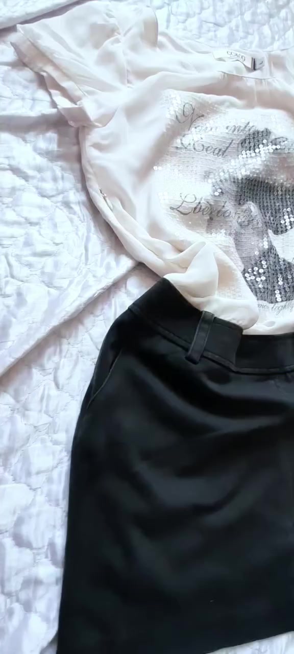 🖤🤍


**إذا كنت صاحب هذا الإعلان وتريد حذفه لأي سبب، رجاءا أرسل رسالة إلى الدعم الفني**