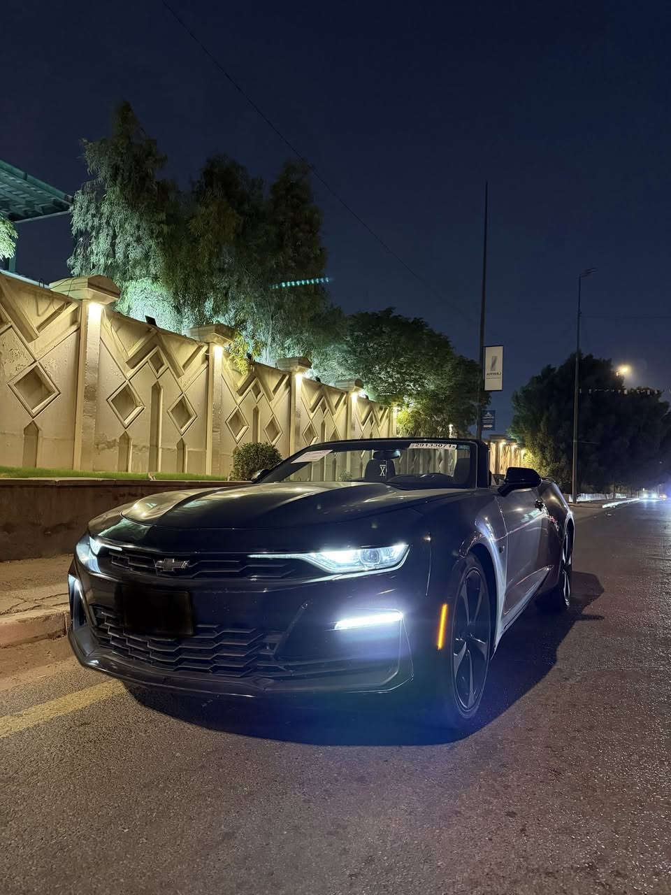 السلام عليكم للبيع كمارو 2023 حادث جاملغ خلفي وتخريب ونصبغت حزام السياره فول مواصفات محرك 4 سلندر 2000turpo
كشف
بصمه 
فول لايت لد
بك لايت لد سموك
تشغيل عن بعد
فتح الكشف بالبصمه 
شاشه كبيره 
السياره جداً حلوه ماشيه 35
للاستفسار ***********
السعر 141 وبيها مجال
