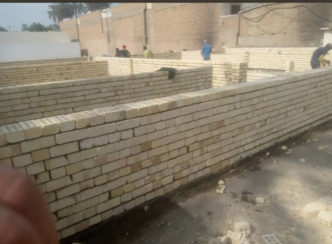 خلفة بناء اشتغل بكل مناطق بغداد الدبل الارظي 350الاول 450متفرق حاليآ الاتصال ***********او مراسلة الصفحه
