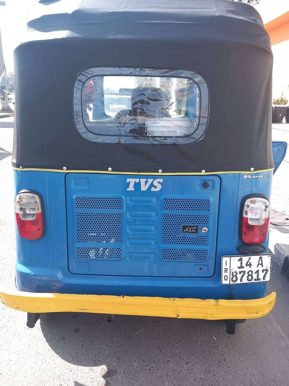 سلام عليكم تيفياس ٢٢ كفاله عامه بس من زلوق ما مكفوله عنوان البصره لقبله *********** سعر 7 ونص وبيه مجال
