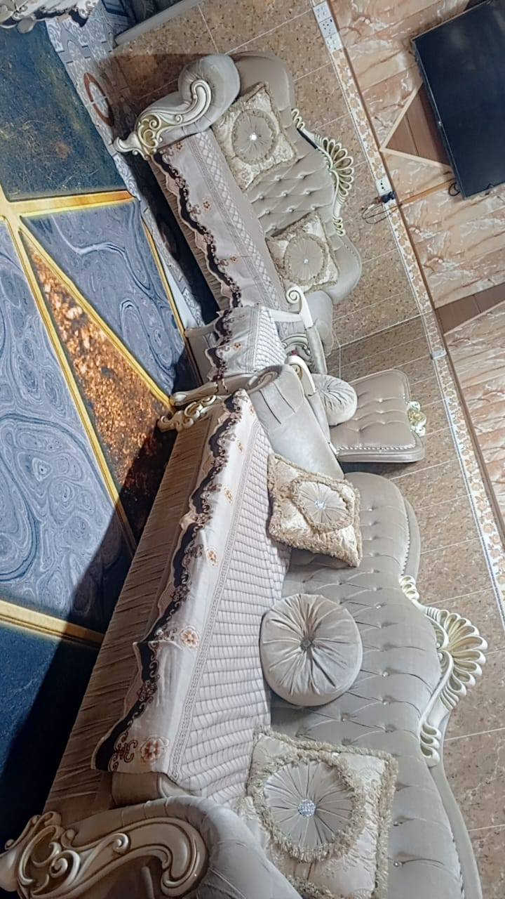 تخم ملكي للبيع اي عيب مابي شراي خابر رقم *********** عنوان كركوك
