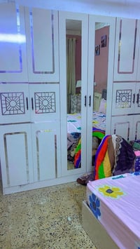 غرفه نوم تركي 5قطع مستخدم قليل السعر 500الف مكان الحبيبة رقم الهاتف 07...