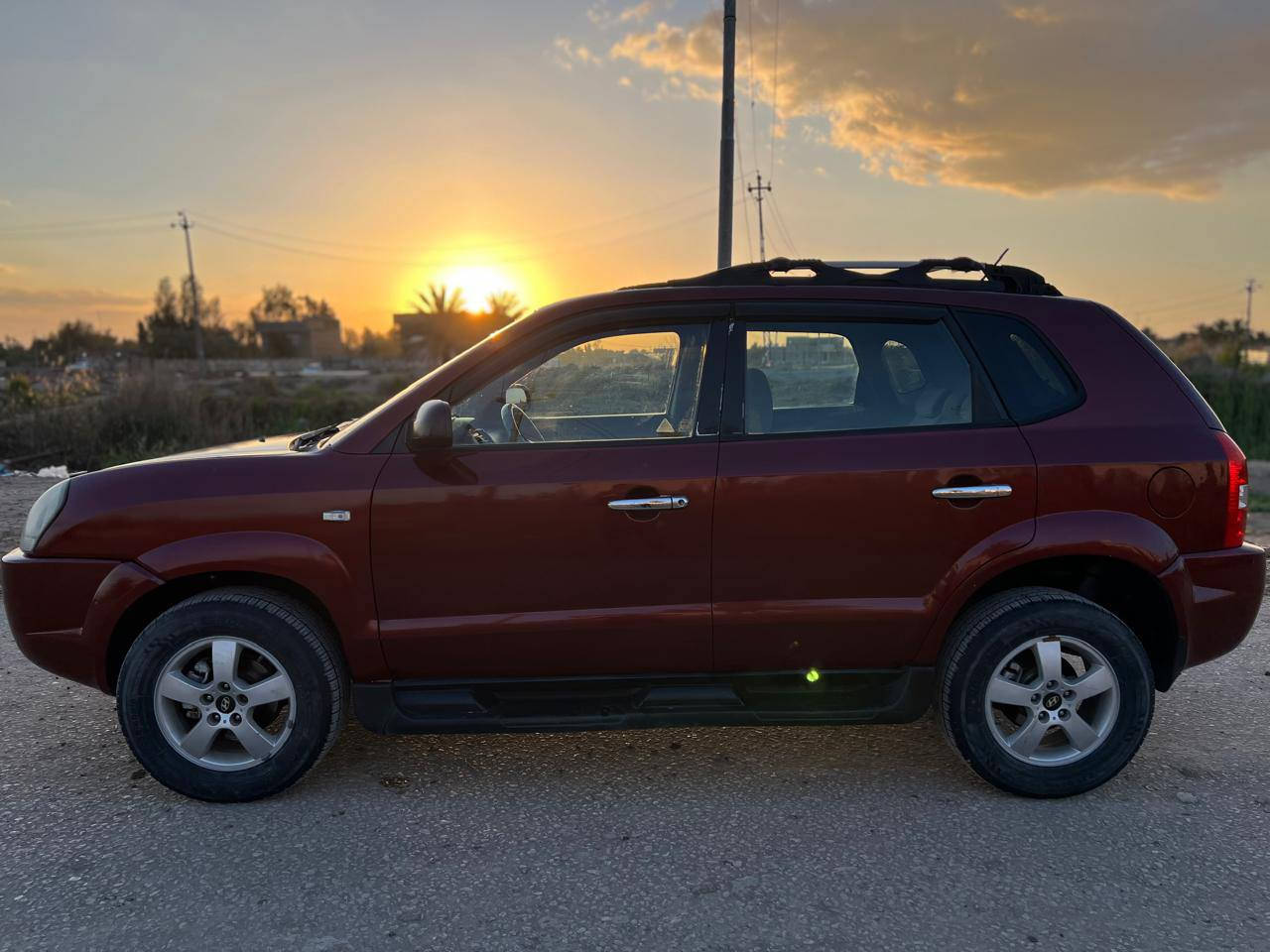 توسان موديل 2008 رقم بغداد دولي تبريد شغل بيه ضربه جاملغ امامي مصبوغه  حزام   فقط كير مكينه مكفولات  مكاني بابل مركز مدينه سعره 95 بيه مجال
***********
