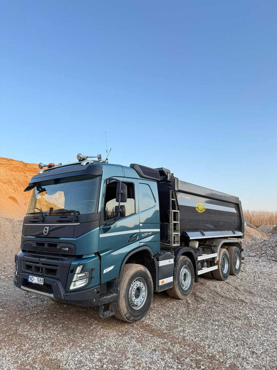 SCANIA G410
موديل 2018
بودي 18 متر
ممشى 362.000 كم
السعر 55الف دولار واصل 

VOLVO FMX500
موديل 2021
ممشى 282.000كم
بودي 18 متر
السعر 65الف دولار شامل جمرك ضريبة شحن.

مدة الوصول 20 يوم بعد الاتفاق وربي يرزق الجميع


**إذا كنت صاحب هذا الإعلان وتريد حذفه لأي سبب، رجاءا أرسل رسالة إلى الدعم الفني**