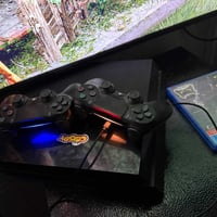 بلي 4 فات جوستكات 3 وقرص ذلاست اوف اس للبيع السعر 180 الف مكاني البياع...