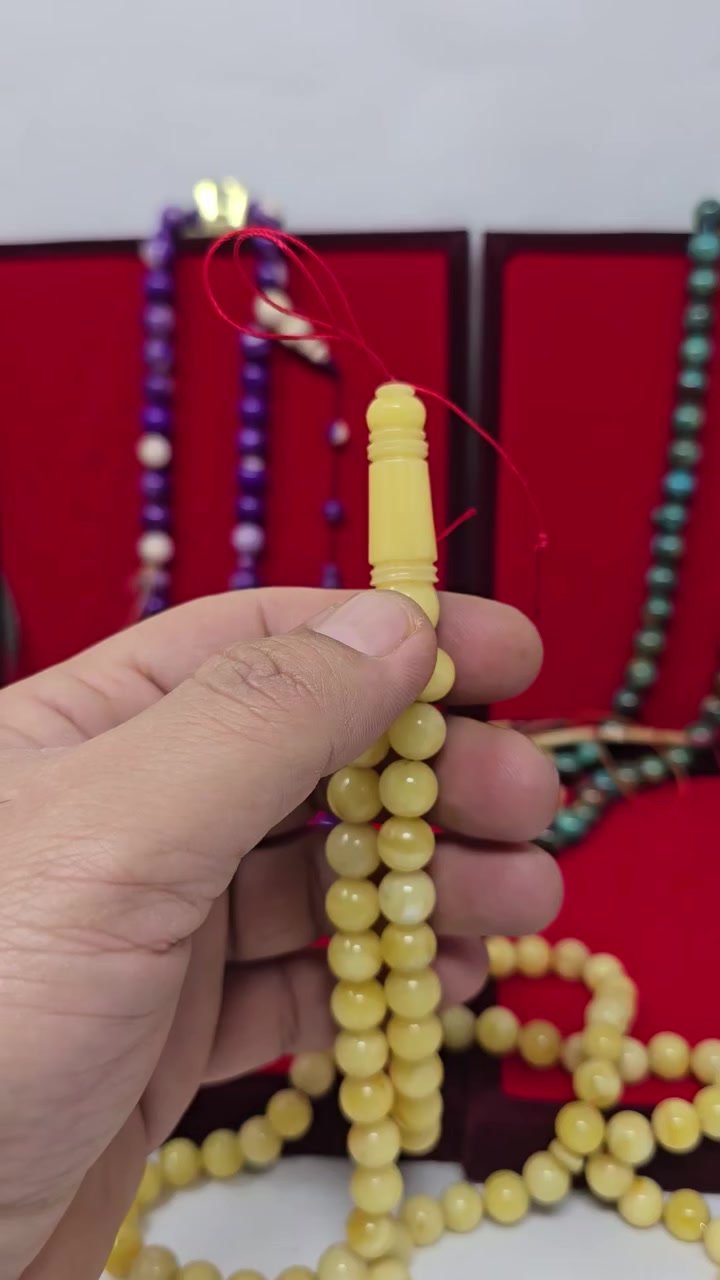 يا الله
مسباح كهرب حر بلطيقي مدعبل 85 حبه يجيك بكركوش على ذوقك الغرام ب3 دولار السعر الكلي 162 دولار بالعراقي 243 الف للطلب واتساب ***********
#سبح #كهرب #سندلس #يسر #فاتوران
