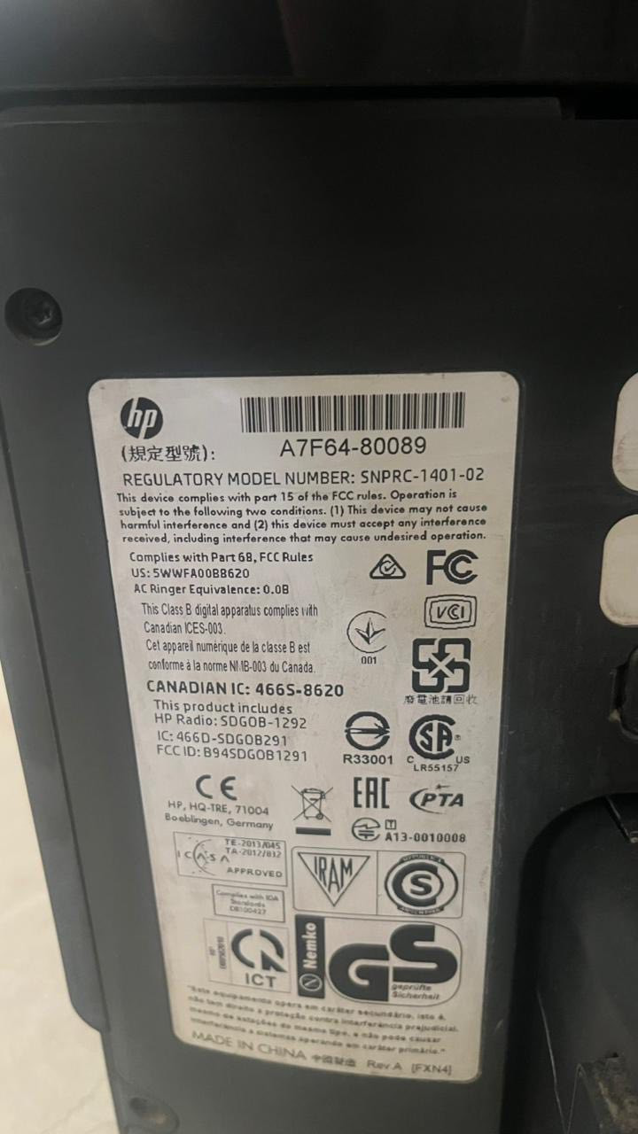 HP OfficeJet Pro 8610
عندي هاي الطابعه للبيع نقصها حبر ويحتاجلها صيانة بسيطة وماتكلف
السعر 90 
للاستفسار واتساب ***********
