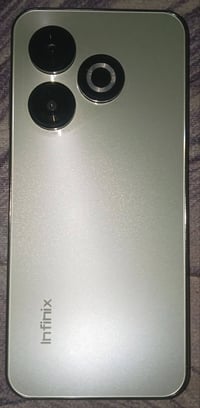 جهاز  lnfInix SMART 10 للبيع ذاكره 256  رقمي  07838710631