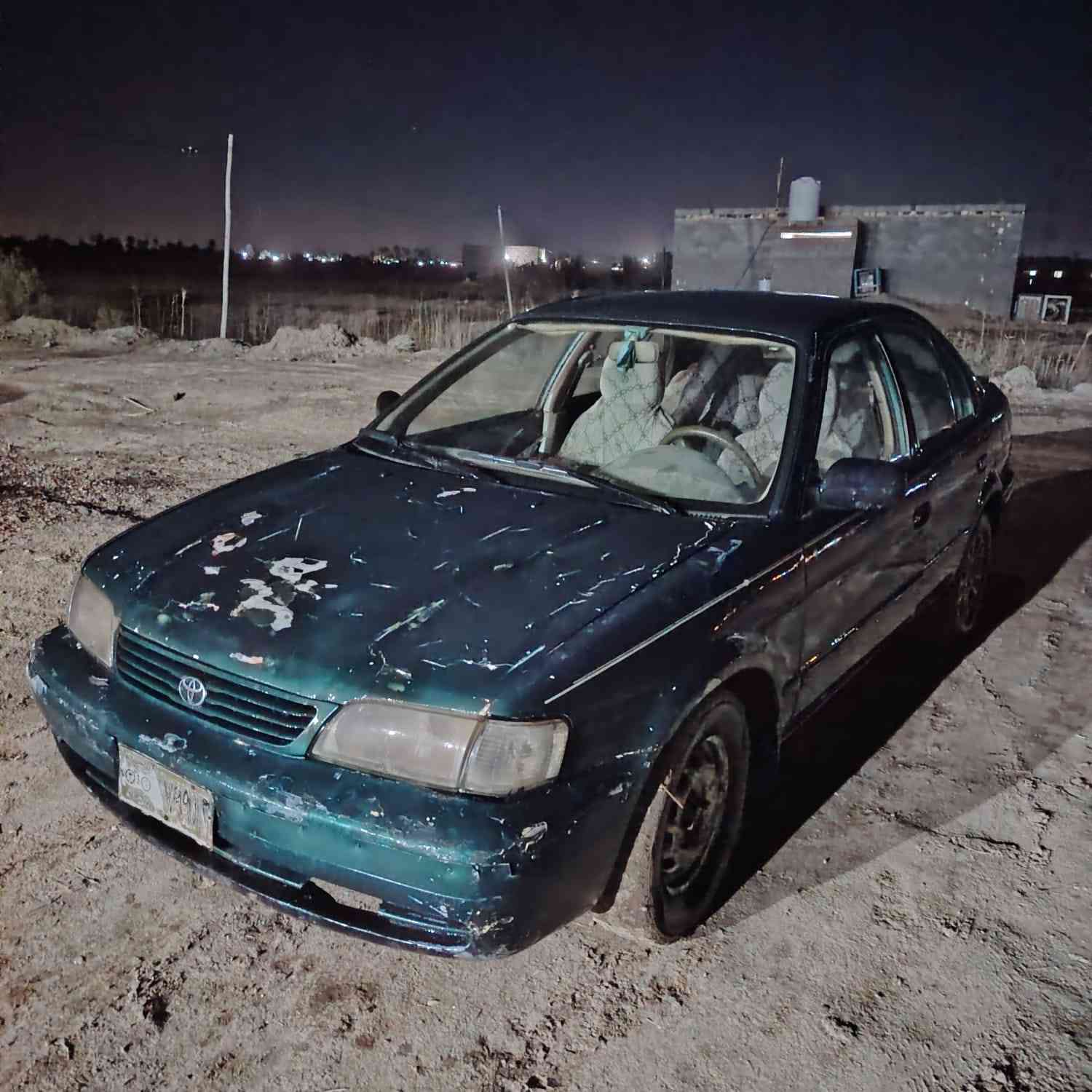 تويوتا تيرسل موديل 98رقم بغداد سنويه ساقطه بل23مداور ثاني يوم كير اوتو محرك 1800مابيها نقص تبريد شغال  السعر 22وبيها مجال ترهم ماروس بكير عادي مكاني حله القاسم ***********
