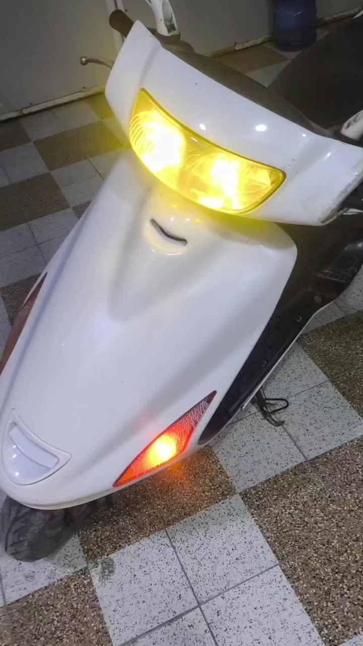 سلام عليكم لبيع فراشه كلشي شغال كدامك السعر 350بيهه مجال قليل مكاني حله مركز  
تصل ***********
