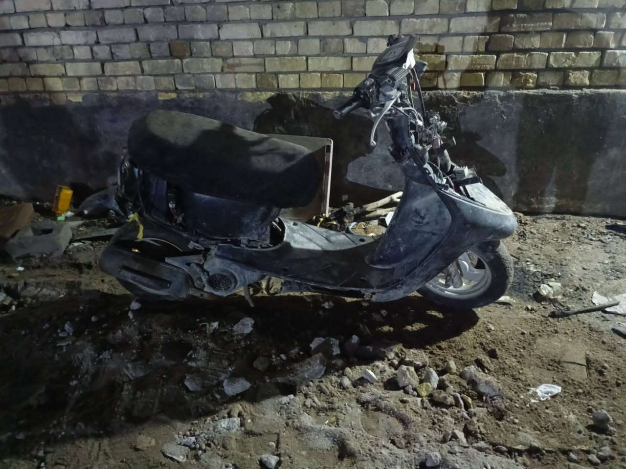 منغولي هندر واحد. شغاله نقص كفرات. 100 بيه مجال لشراي. وهذا رقمي ***********
