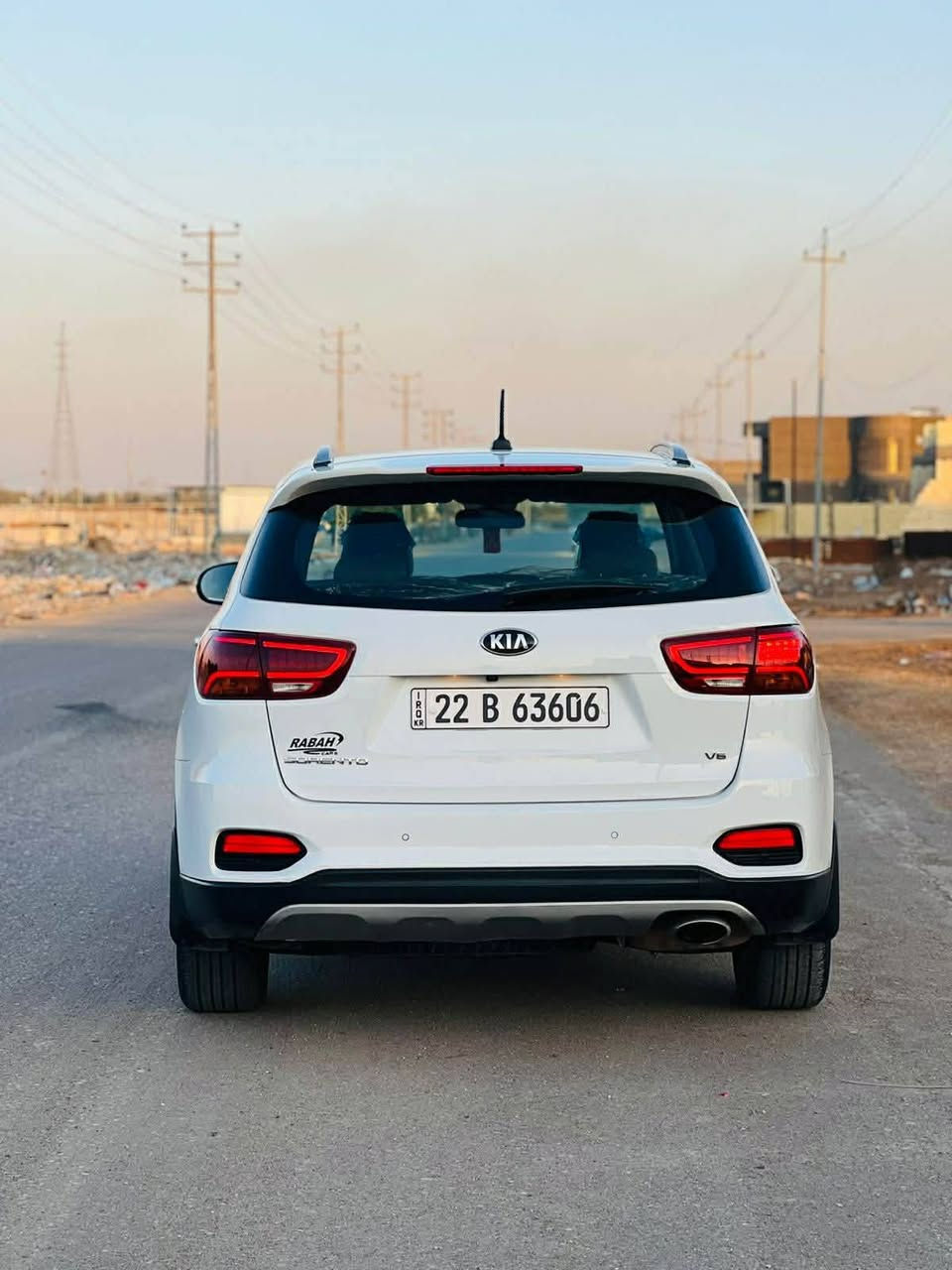 السلام عليكم،، 
كيا سورنتو موديل 2020
  مكان سياره بابل قضاء المحاويل 
سعر 245 وبيها مجال حك جيه  
رقم الهاتف
***********
